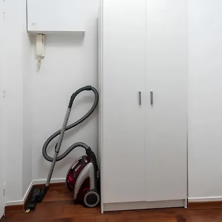 Apartment Plein Centre, Parking Prive Et Securise Hors Suv , 1 Lit Et 1 Couchage D'appoint Pour Enfant Amiens